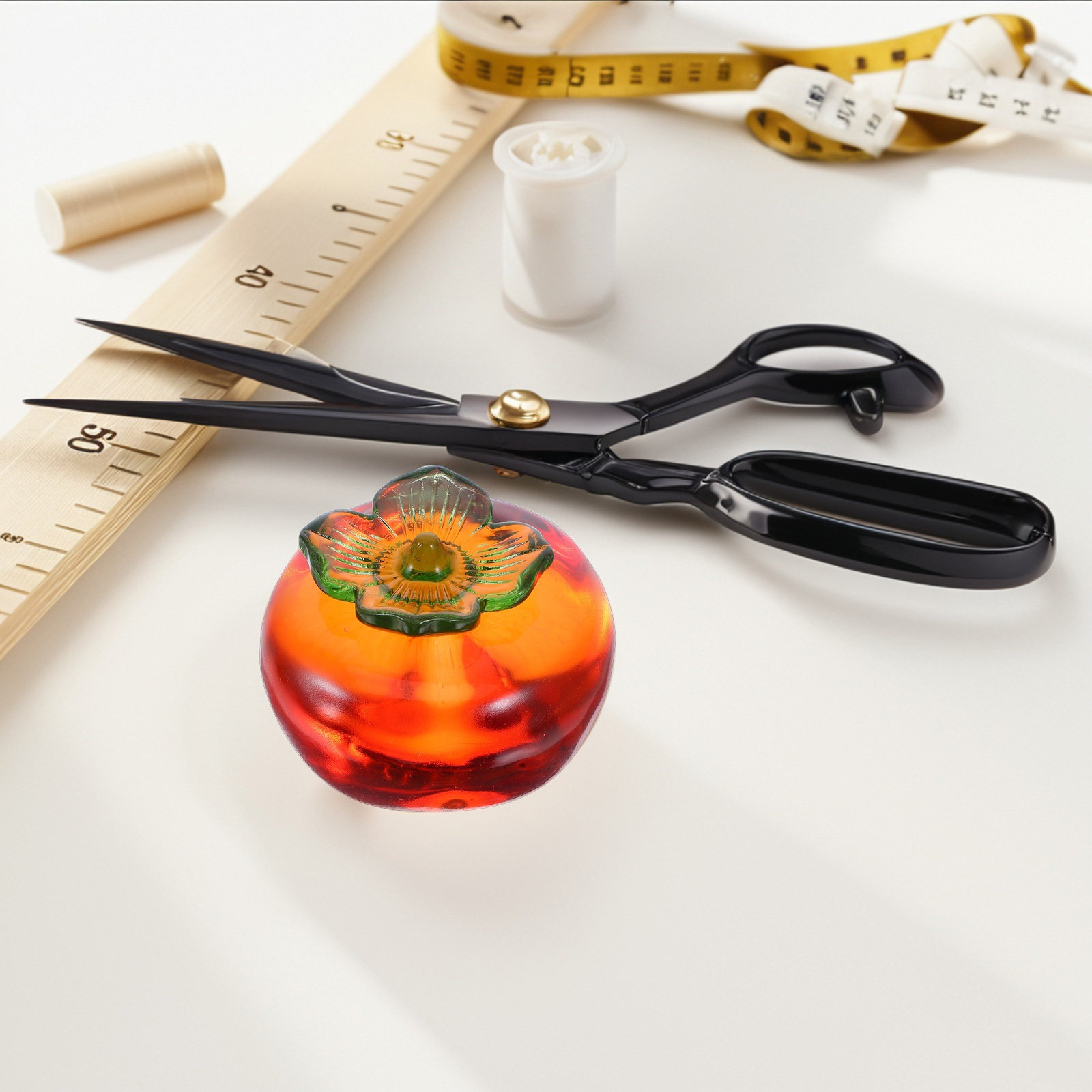 قطعتان من ثقالة الورق الكريستا - مراجعة Paper Weight Crystal وسعره